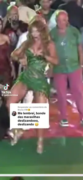 #vinijr🇧🇷 #samba #virginiafonceca #viral  Virgínia sambando. 
