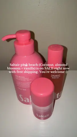 Pink beach smells SO GOOD. #giftsforher #giftsforgirls 