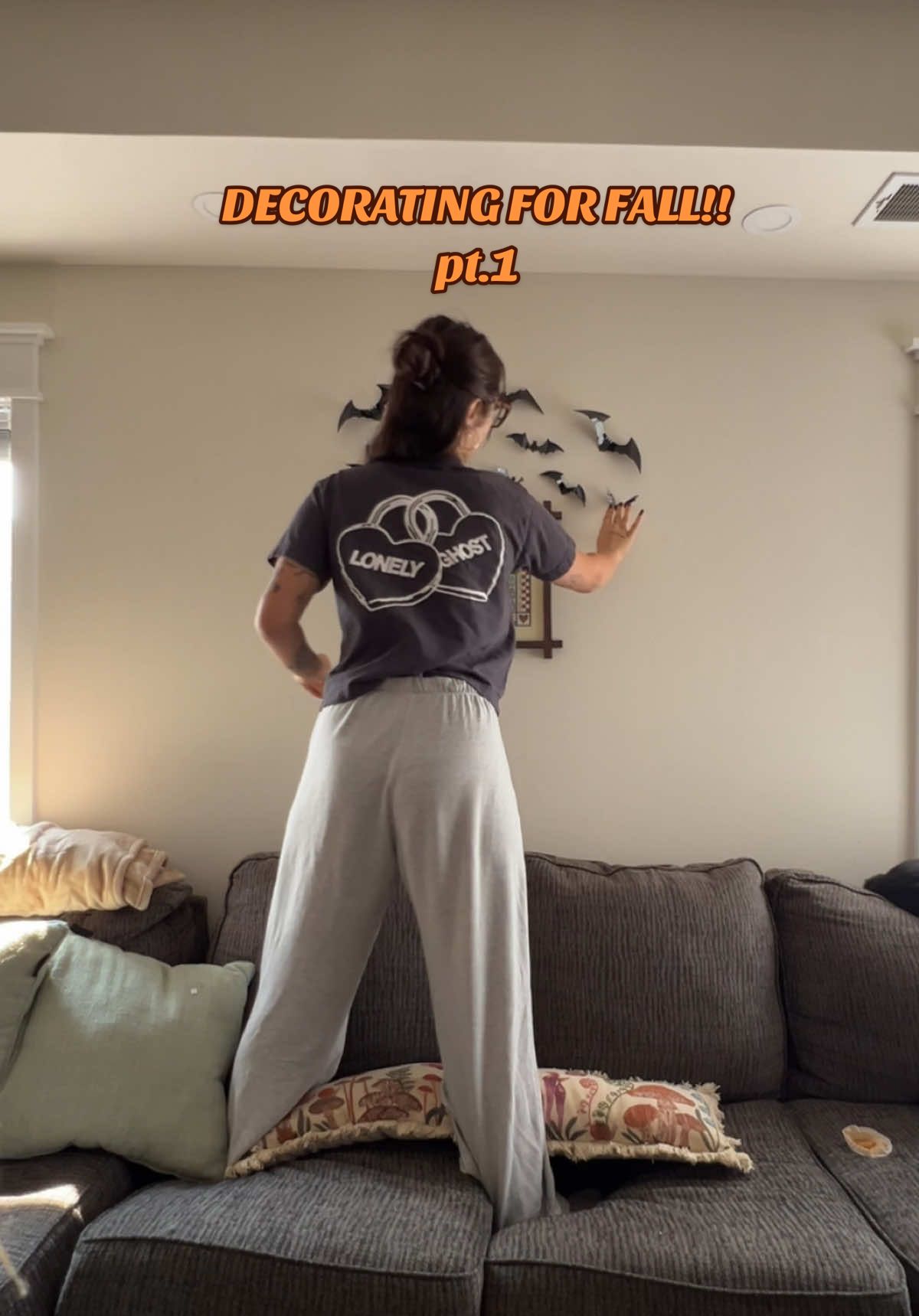 i do infact need to employ my brother to help me get everything else out of the attic…more to come #halloweendecor #falldecor #singlemom #youngmom #homedecor