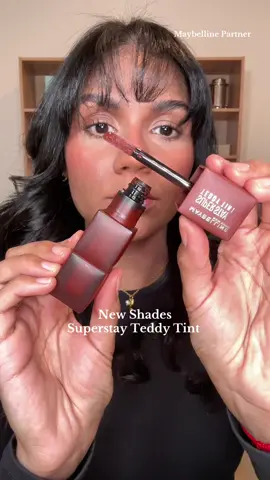 Amo cada una de las tintas de @Maybelline NYy los nuevos tonos que tengo disponibles ☕️ Para referencia yo elegí el tono “Coffe Date” 115 te lo dejo encima de mi nombre para que 🛒🛍️ el tuyo.   #tiktokshopcreatorpicks #teddytint #maybellinepartner #newshades #tiktokshop 