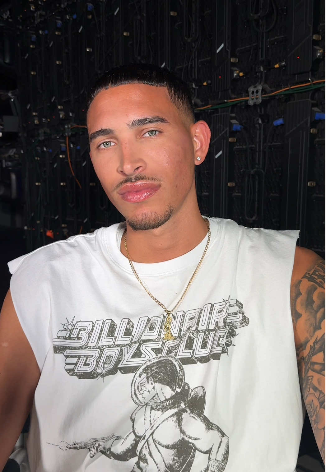 Male grooming for the @Kakeready fashion show on @rahh @willyxlv🥷 @Young Benny @Jesus Duquesne  #njmua #fashionweek #model #kakeready 