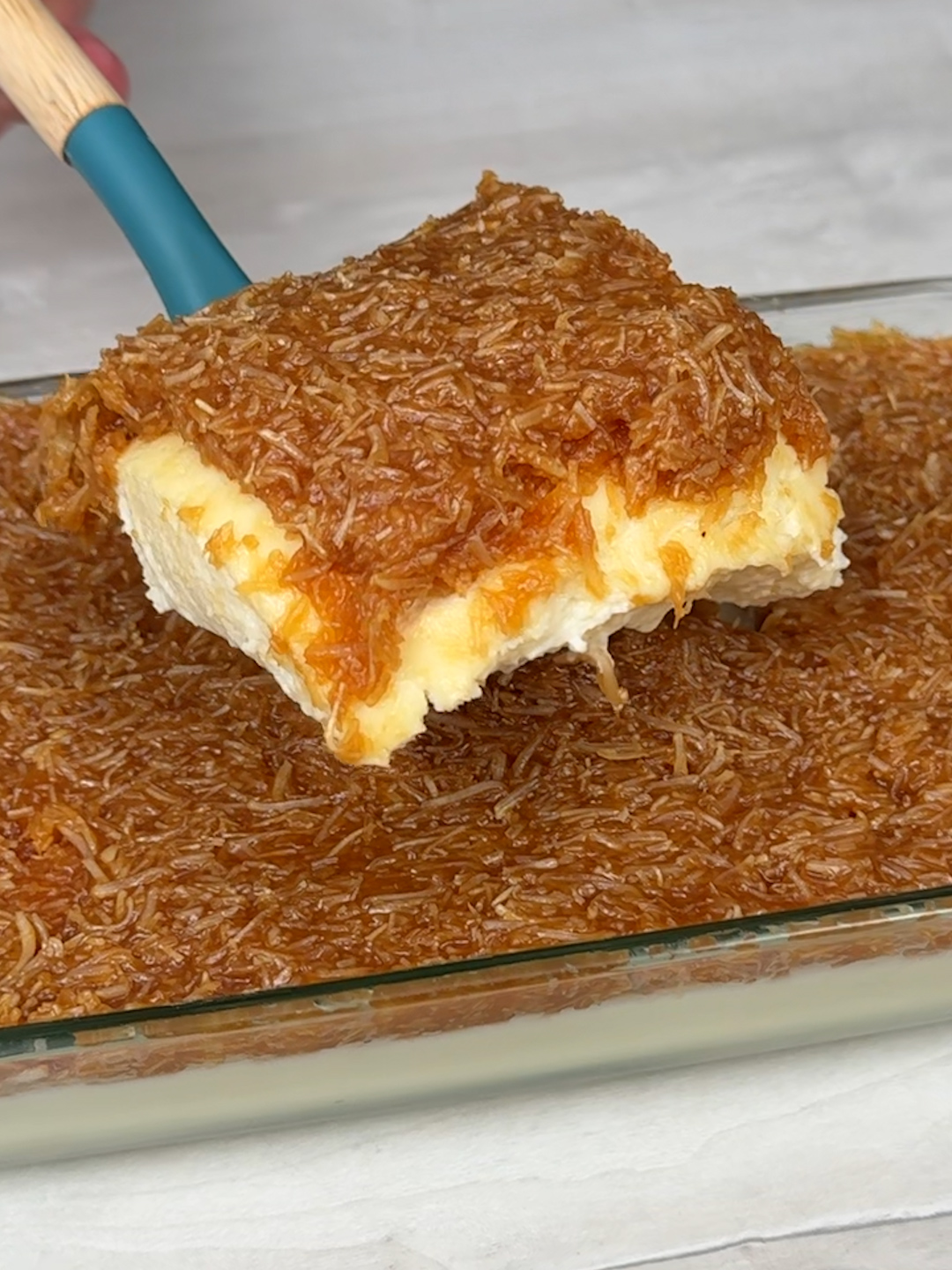 Essa é a famosa sobremesa da rainha, uma receita simples com um sabor digno da realeza. #receita #receitas #sobremesa #sobremesadarainha