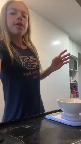 sério vê até o final, faz e me agradece🙏 cupons de desconto pra vc fazer igual: usei o choco nutrients da @puravida.com.br (🏷️LINEPV) iogurte @Yorgus (🏷️LINE) pasta @Eat Clean @DUX Nutrition Lab (🏷️LINESTEFFENS)