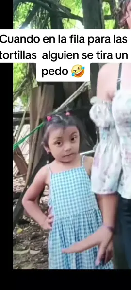 cuando estas en una fila y se tirando un pedo 🤣#humor #inalcanzable #niñadelascaras 