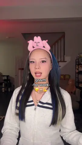 how i keep clear skin under my uniform #PuritoSeoulPartner #RealPostAcneCream #fyp #grwm 