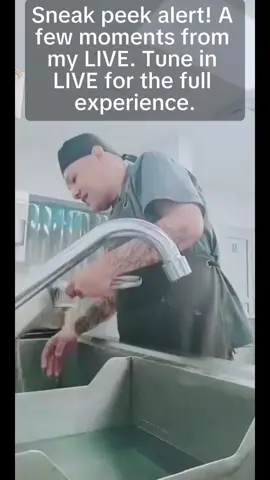 ALOLA GAIS SOY MAVERICK  Y ANDO CHAMBEANDO TE ESPERO EN LOS PROXIMOS LIVE . . . #RECETAS  #CHISME  #HUMOR  #BIENVENUDO #tiktoklive #livehighlights