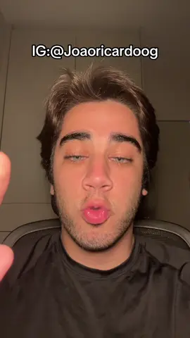 Chama no WhatsApp da bio para entrar na minha comunidade de jovens empreendedores. #esquerda #direita 