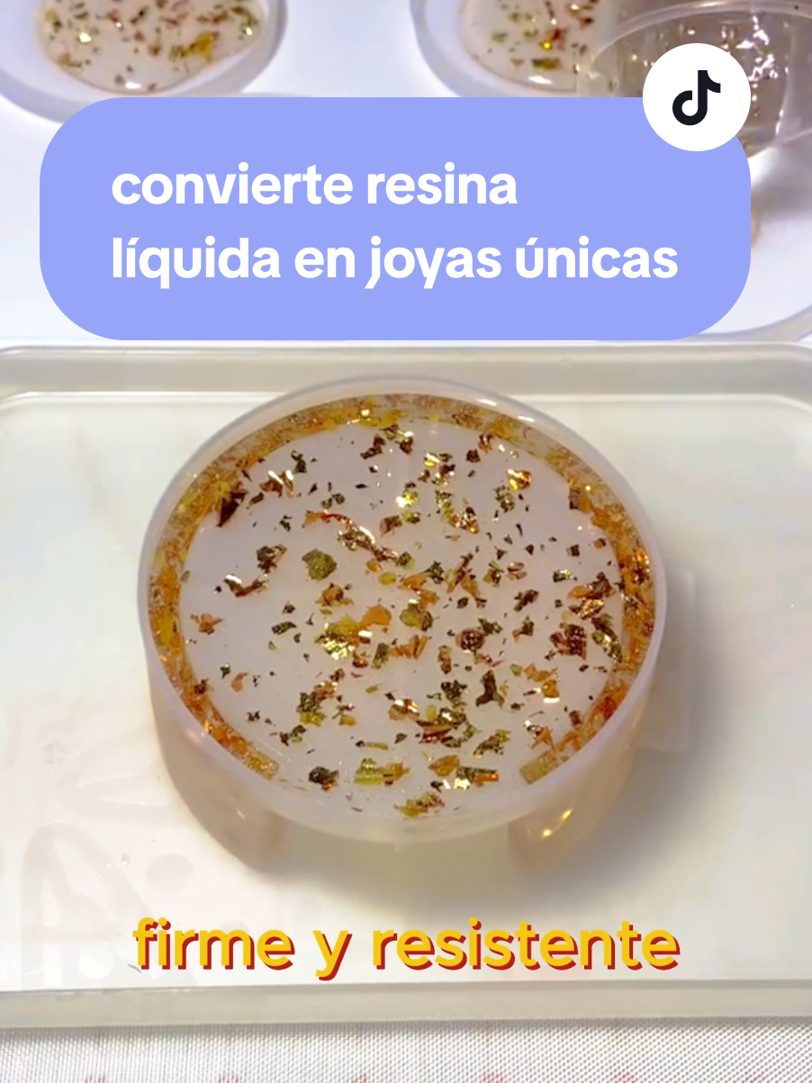 ✨ Descubre cómo convertir simples gotas de resina en piezas únicas y brillantes 🌈💎 aprende paso a paso y crea tus propias joyas artesanales ✨#ResinaEpoxica #JoyasArtesanales #ManualidadesCreativas #mexico  #ResinaArte 