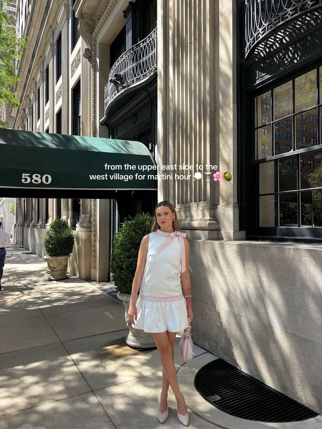 my favourite happy hour we went to in NYC — “martini hour” at Dante in the west village @Dante NYC 💭🍸🫒🌸 #nyc #nycdate #manhattan #travelnewyork #dantewestvillage  