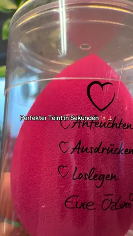 Dein Make-up Game-Changer 💕 Mit dem BlendLem Make-Up Ei wird Foundation & Concealer superleicht verblendet – für ein natürliches, makelloses Finish ✨ #makeupei #blendit #blender #flawlessskin #beautyblender 