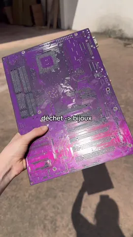 Nouvelle collection super limitée le 01/10/2025 !