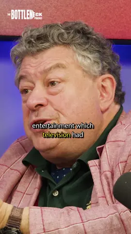 Check out Ep 2 of my Bottleneck Podcast exploring how creators turn audiences into real businesses — and why many struggle to grow. Featuring Elfried Samba and Jordan Schwarzenberger. @Jordan Schwarzenberger #fyp #foryou #trending #bottleneckpodcast #rorysutherland 