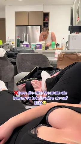 Ich trinke Christian Wolf Shake😭💀 @loehad @YOLO 👀 