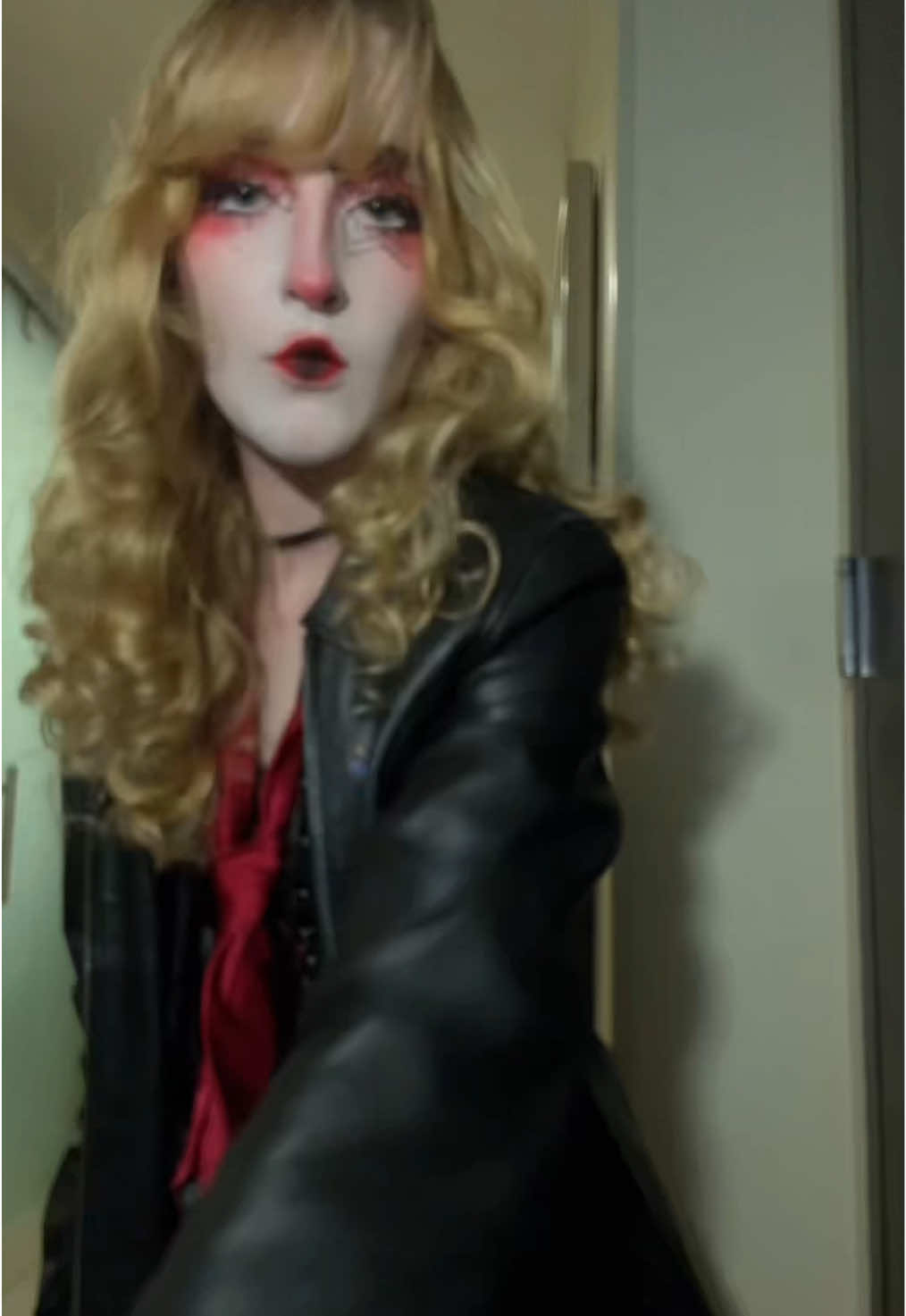 Replying to @cartoonieboi0 LIFE CHANGING CONCERT!!! STILL GAGGED ABT NANCY WILSON BARRACUDA #concert #ooc #concertoutfit #chappellroan #chappellroanconcert 