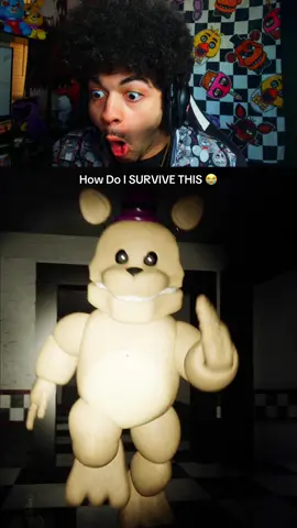 Fredbear Is FAST #fnaf #fivenightsatfreddys #GamingOnTikTok #jumpscare #horrorgames 