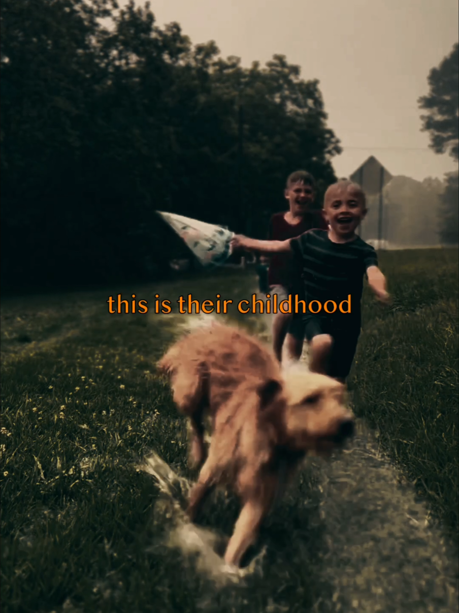 One day, the house will be still. No piles of laundry waiting. No shoes kicked off at the door. No endless “just one more story” at bedtime. Right now, in the thick of it, it feels like chaos— the noise, the mess, the exhaustion that never ends. But someday you’ll look back and ache for it. For one more messy dinner at the table. For one more “come see this!” shouted from the other room. So breathe it in. Hold them close. Because today’s chaos is tomorrow’s memory. And this… this is their childhood. #savethisforlater #family #childhoodmemories 