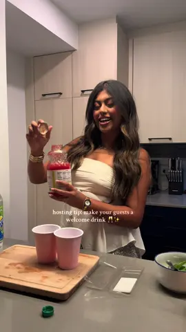 watermelon spritz’s 💋 i juiced an entire watermelon bc i love my guests