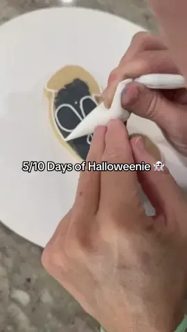 Half way done with 10 Days of Halloweenie! What should I name this little dude? #halloweencookies 