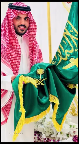 ارفع راسك انت سعودي طيبك جاوز كل حدودي مالك مثيل بالدنيا💚🇸🇦. @غازي الذيابي #النجم_غازي_الذيابي🔥👑 #المملكة_العربية_السعودية🇸🇦 #اكسبلورexplore #fyp #ترند_السعوديه 