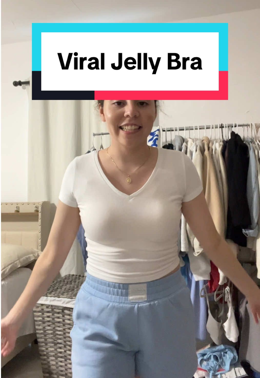 El brasier que elimina los rollitos y es súper cómodo y suave! 😍 Lo agarre en tiktok shop, se los dejo abajo en el carrito anaranjado #jellybra #bra #seamlessbra #comfybra #softbra  Jelly Bra