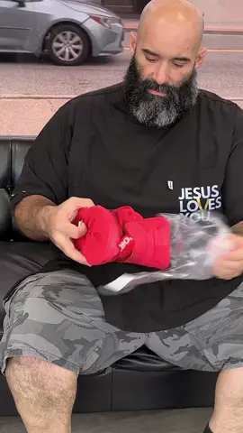 Ultra-lightweight sneakers 👟 breathable mesh, comfy fit, and stylish enough for the gym or everyday wear.  Perfect for walking, training, or cutting hair on your feet all day.  . . . . . . . . . . #MensStyle #Sneakers #MensShoes #MensFashion #TikTokMadeMeBuyIt