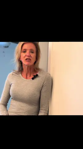 Dry hair an issue?? #dryhair #over50women  #hairtreatment #ugccontentcreator #ugccontent 