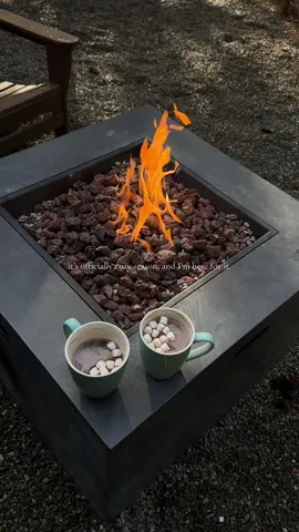 absolutely ready for my favorite season of the year, fall 🍁 give me all the cozy aesthetic!  #fallaesthetic #fallvibes #autumn #firstdayoffall #camping 