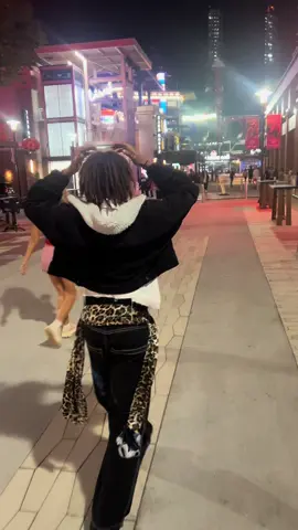 Go outside #fypシ #outfit 