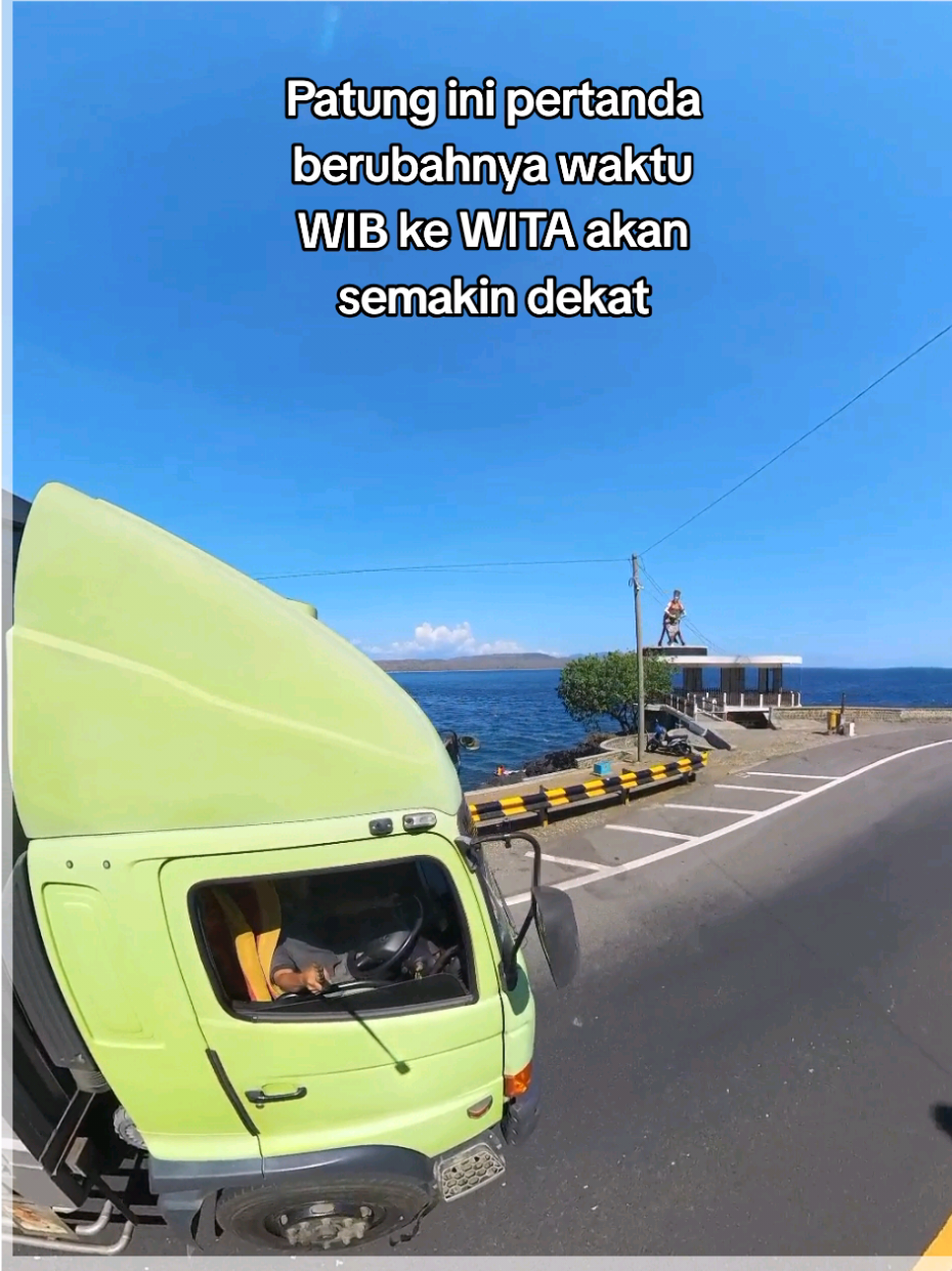 Ada Yang tau patung apa ini?  #drivertruckindonesia #ketapanggilimanuk #wonderfulindonesia #pesonaindonesia #fypage 