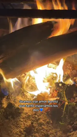 @Evelyn 😶‍🌫️ ❤️‍🩹#siganme❤️ #paratii #viraltiktok #ftypシ #SeamosEseAmorLindo❤️‍🩹