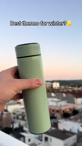 BEST PRODUCT FOR WINTER?🤔#tiktokmademebuyit #amazonmusthaves #linkinbio #tiktokproducts #smartthermos 