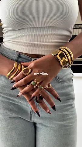 Gold Jewelry girl ✨ All jewels available on shoplamy.com  #goldjewelry #ringstack #jewelryinlagos #goldjewelryaesthetic #CapCut 