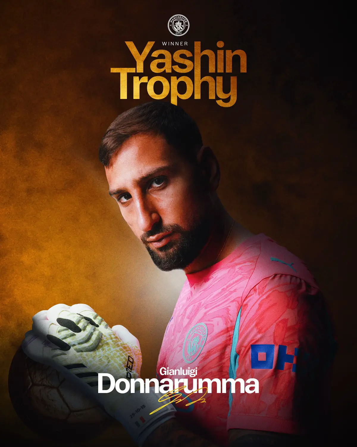 Yashin Trophy winner 2025! 👑🌍 Congratulations, Gigio 🩵  #Donnarumma #ManCity #BallondOr #Football 