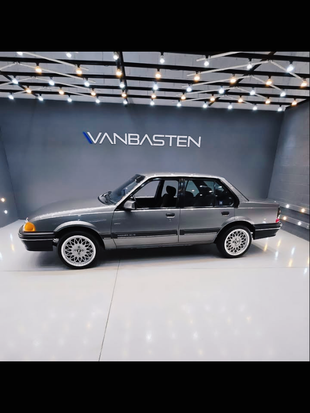 Credito do Video: garagem vanbasten Monza 2.0 1991 #carrosrebaixados  #carrosdeluxo  #chevrolet  #carrosclassicos  #carroscustomizados 