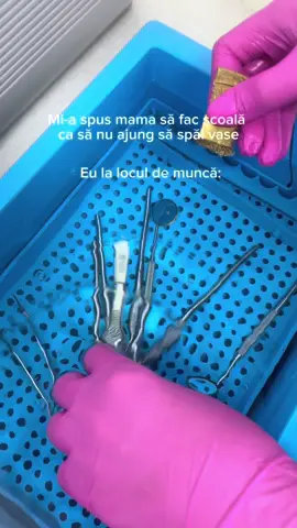 Adevărul e că oricât ai învăța, de spălat tot nu scapi 😂 (Spălat premium edition 💧✨) #deosglobaldental #foryou #dentalclinicoradea #ClinicaVeselă #foryou 