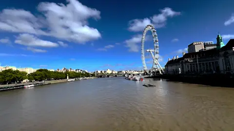 #foryoupage #UK #کوردانی_بەریتانیا #کوردستان🇹🇯️ #قەڵادزێکەم 