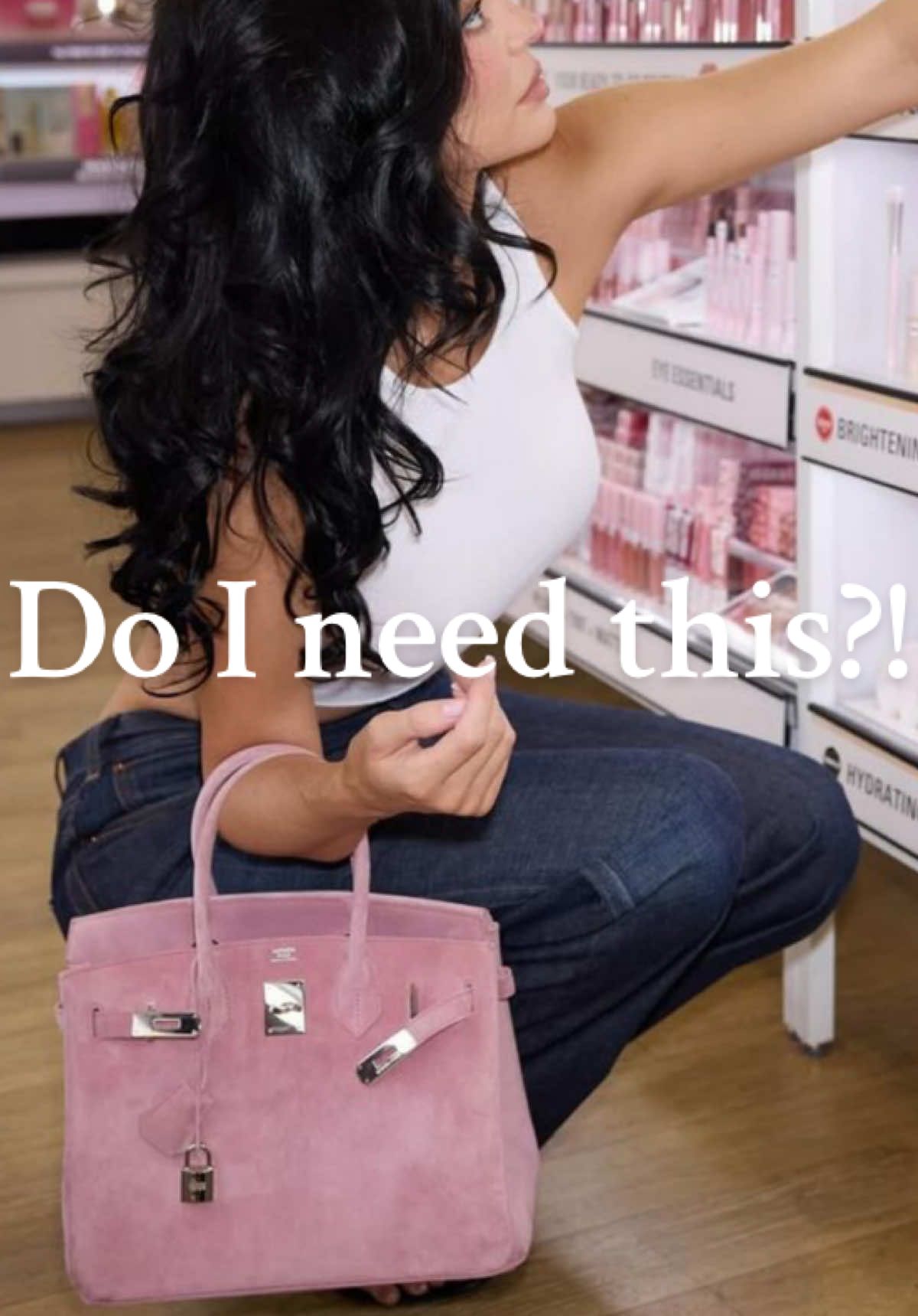 Do I need the Kylie Jenner pink suede Birkin? Say yes. #kyliejenner #kyliejennerbirkin #suedebirkin 