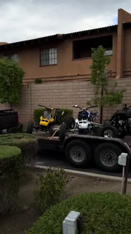 #CapCut crazy how fast a bike can change your life, me and @Aaron olivares are doing our best to recover with many broken bones and unsure if we’ll ever be on a bike again #banshee #yamaha #crash #duner 