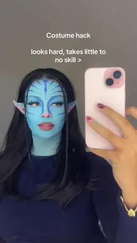 Avatar is one of those costumes u really can’t mess up #avatar #avatarmakeup #halloween2025 #paintpalette 