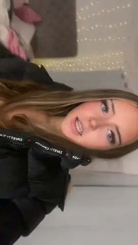 ignore the mess post 2 day sleep over + biryhday shit havent been home properly in like 3 days