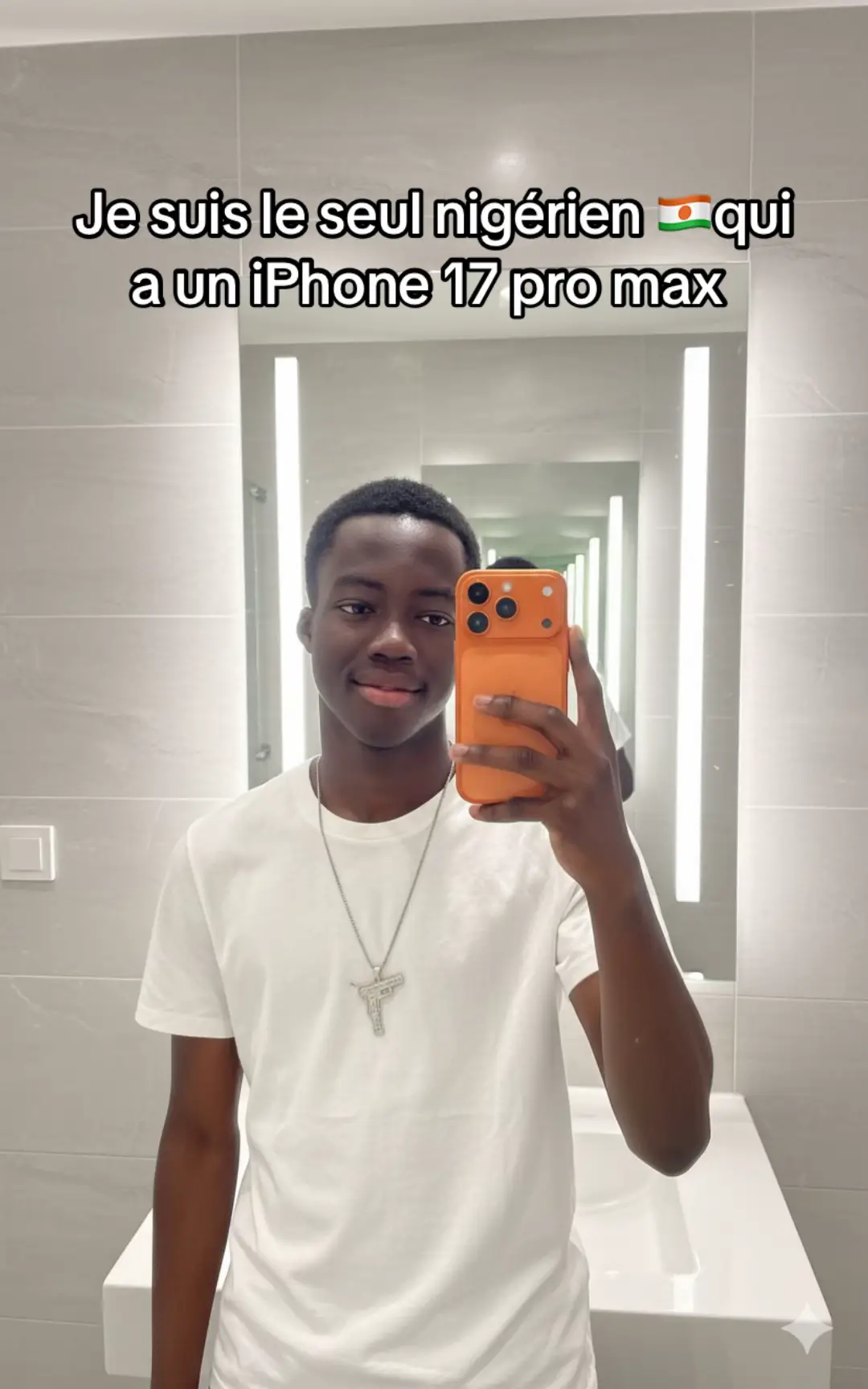 #je suis le seul et unique nigérien qui iPhone 17