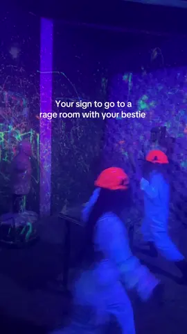 Sometimes violence is the answer @x lanna :) x #rageroom #girlhood #fyp 