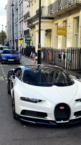 Bugatti Chiron in London #london #bugatti #chiron #mayfair #hyper 
