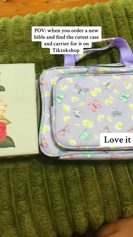 I’m obsessed ❤️ #jesus #bible #praise #praisehim #readyourbible 