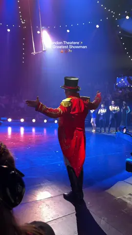 Nothing beats hearing the greatest showman set list in person. But seriously I rate this show a 10/10😍 It was extremely organized, and my jaws were on the floor the entire time because the acts were amazing.  I did notice that it was more of an older crowd in the audience but I had fun regardless! Thank you @COME ALIVE! #thegreatestshowman #comealive #london #londontheatre 