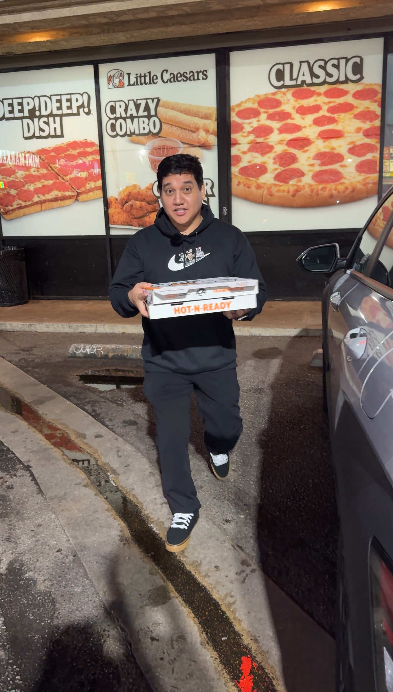 Free Pizza Hack #Foodie #foodhacks #FoodTok #food 