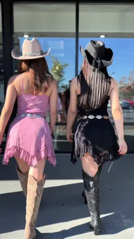 The cutest dress for your next outfit vaquero 🤠✨ Models @𝐀𝐋𝐄𝐗𝐈𝐀  𝐑𝐗𝐎 @Lizette  #fyp #outfitinspo #paratiiiiiiiiiiiiiiiiiiiiiiiiiiiiiii #vaquero #jaripeo 