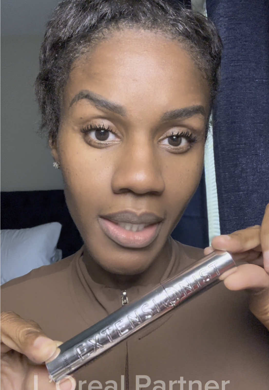 The new lash extensions from @loréal paris usa  #lorealparismakeup #lorealpariscosmetics #loreal #makeup  #tiktokshopcreatorpicks #viralontiktokshop #fallfreshness #mascara #lorealparispartner #