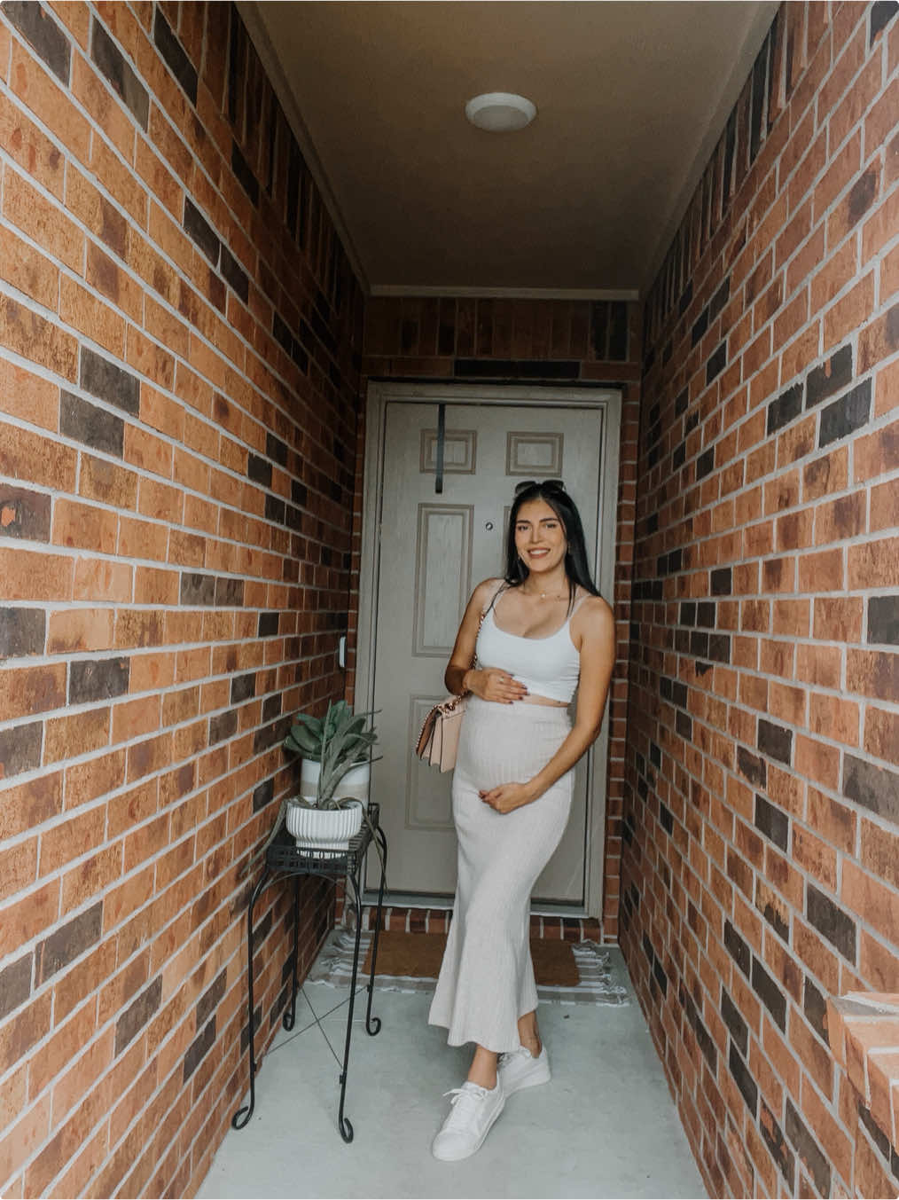 A little ootd because I’ve missed doing my outfit checks. Should I bring them back?🥹Baby girl is definitely growing✨  #pregnantootd #casualoutfits #casualstyle #casualoutfit #casualchic  