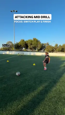 Attacking Mid Drill #Soccer #soccertraining #centermid 
